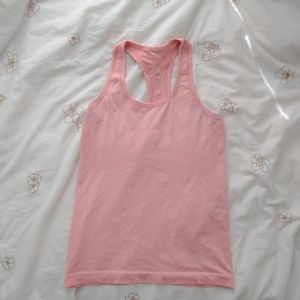 Lululemon Swiftly Tech Tank